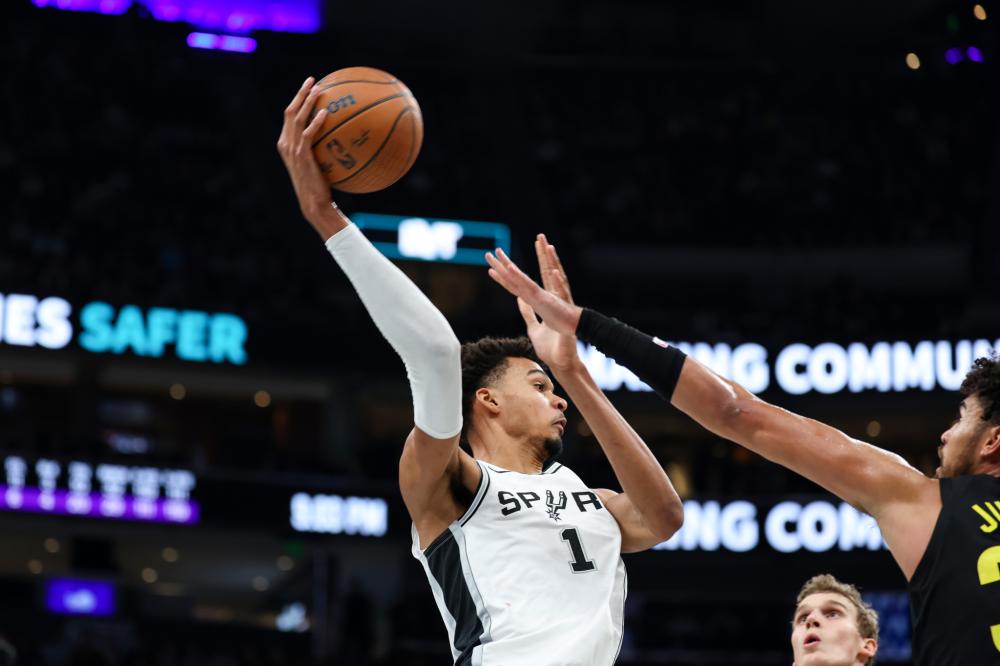 队未来三到 队未来三到