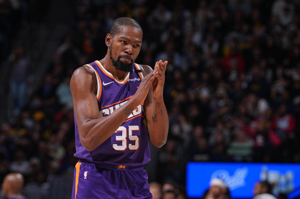 他在防守环 他在防守环