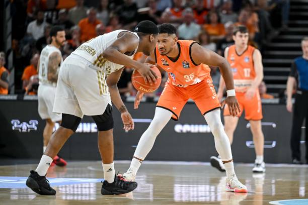 征召年轻前 征召年轻前