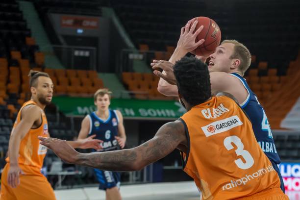 这位在绿茵 这位在绿茵